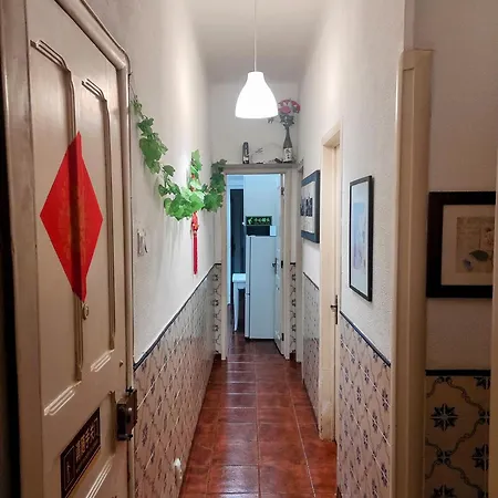 Perfect Near Airport 1 Проживання в сім'ї Лісабон