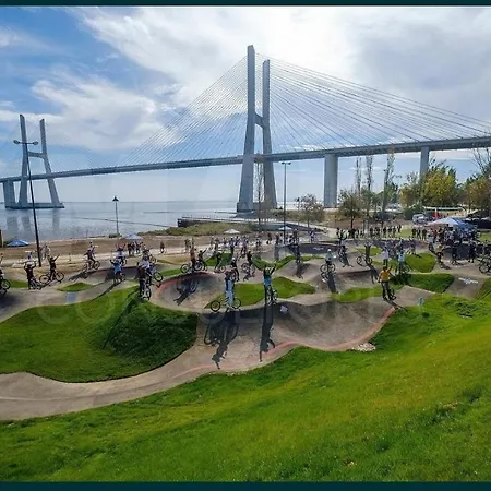 Séjour chez l'habitant Perfect Near Airport 1